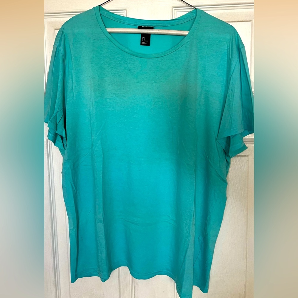 H&M Men’s Turquoise Top